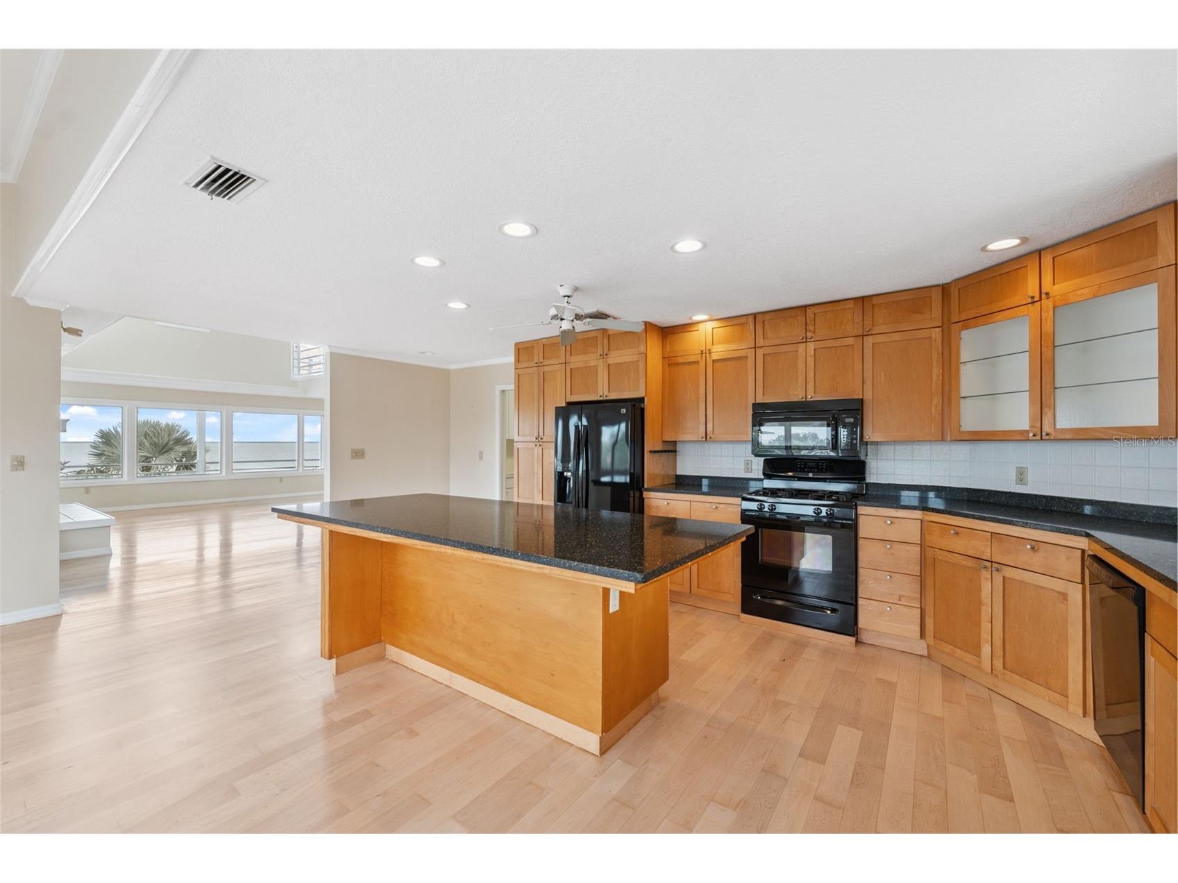 1906 Gulfview Drive Holiday FL 34691 TB8482035 image21