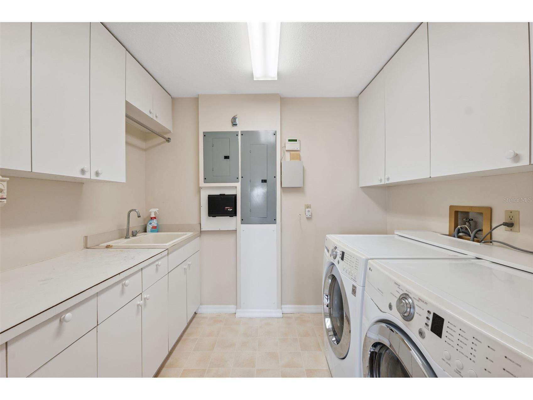 1906 Gulfview Drive Holiday FL 34691 TB8482035 image43