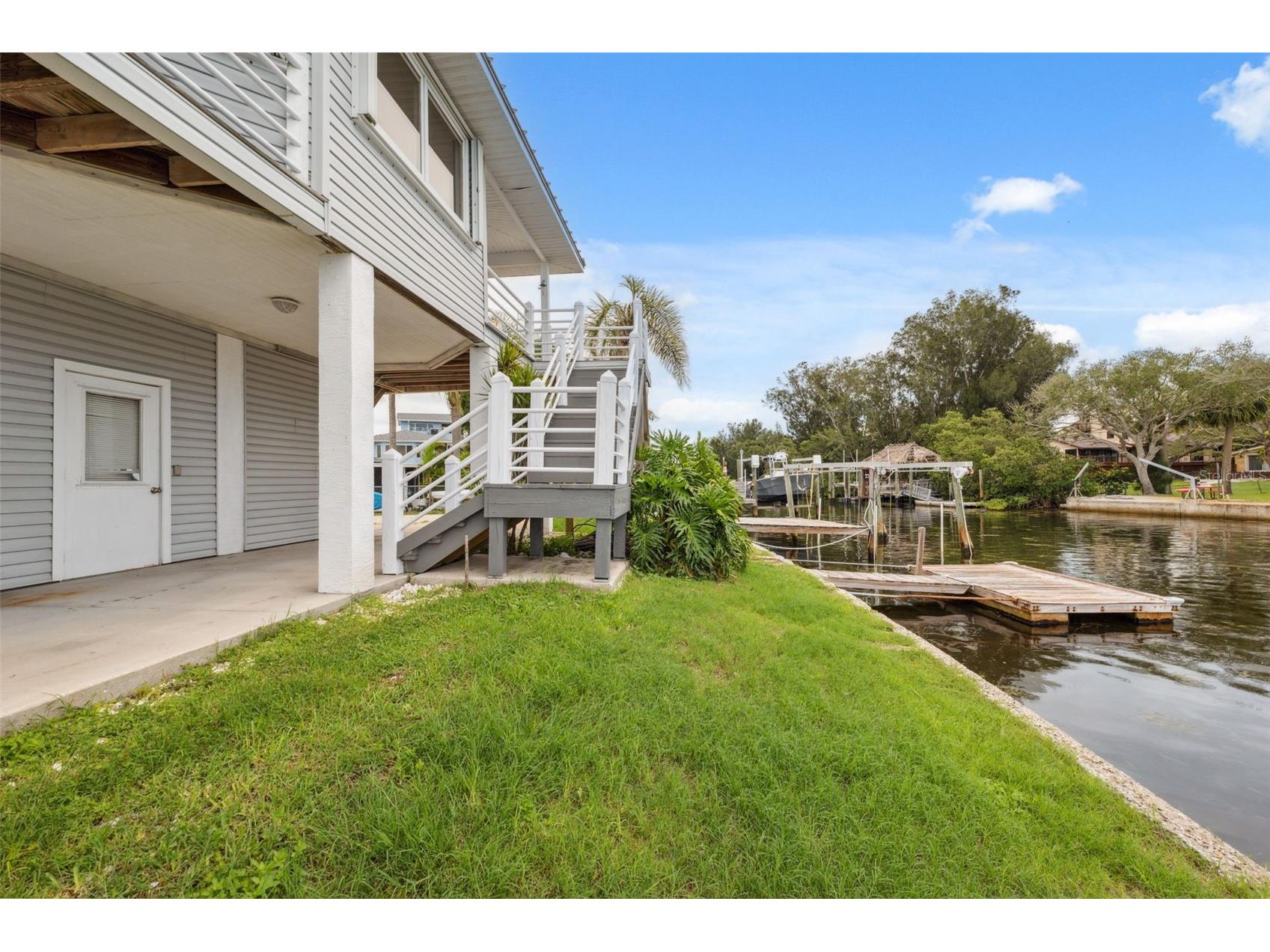 1906 Gulfview Drive Holiday FL 34691 TB8482035 image61