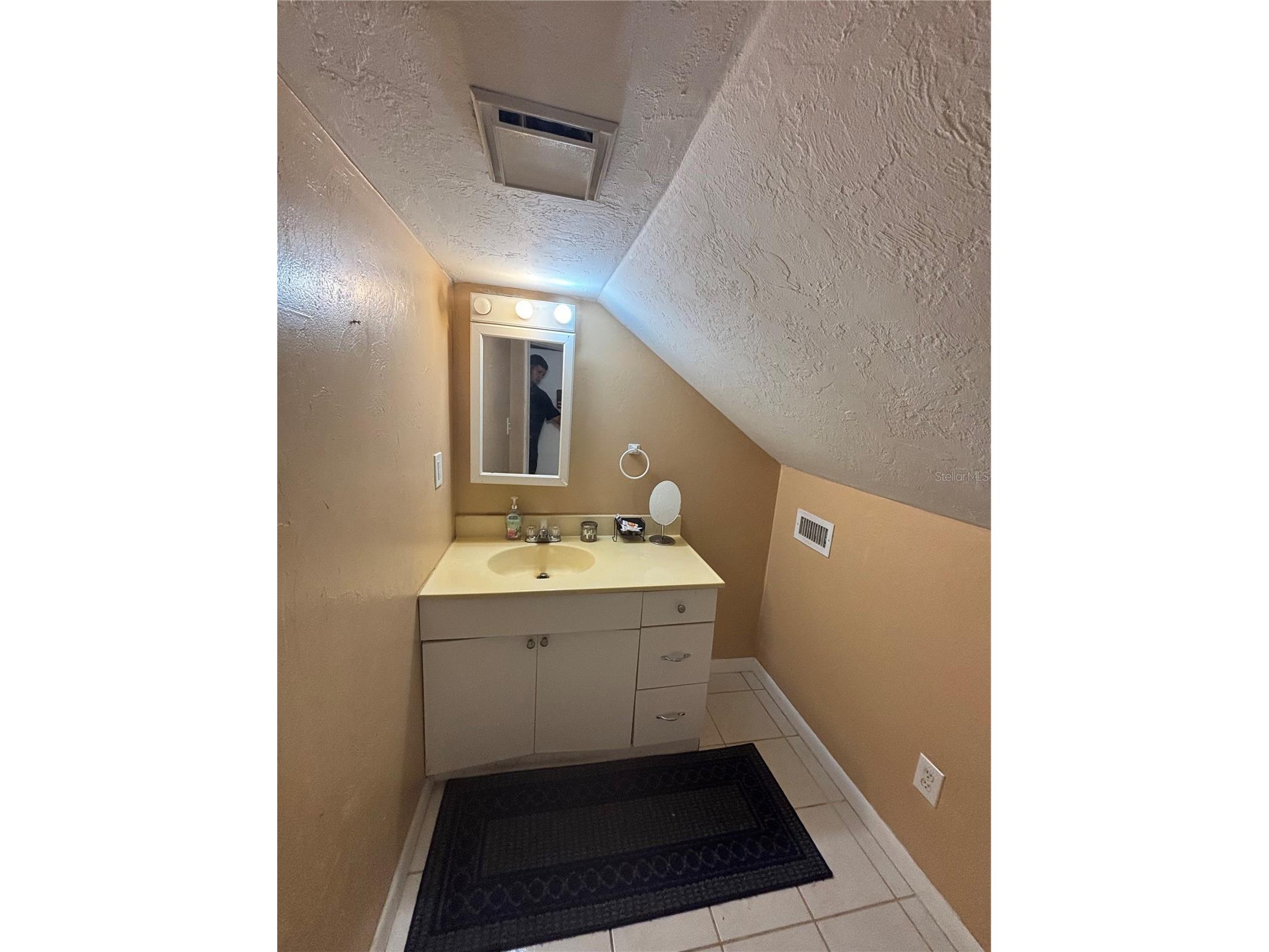 1906 Hanson Street Fort Myers FL 33901 TB8529551 image23