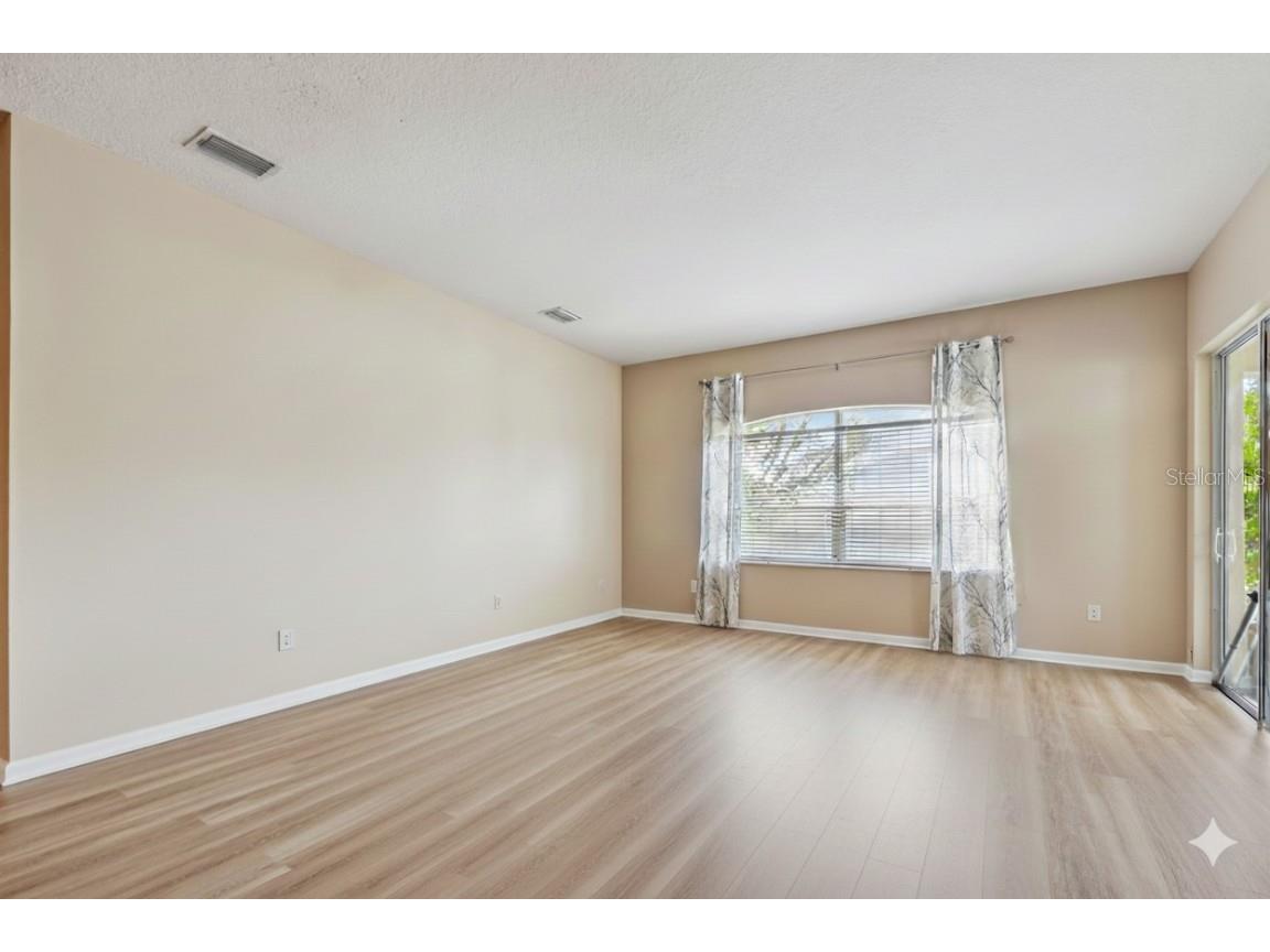 1906 Heartland Circle Valrico FL 33594 TB8420280 image16