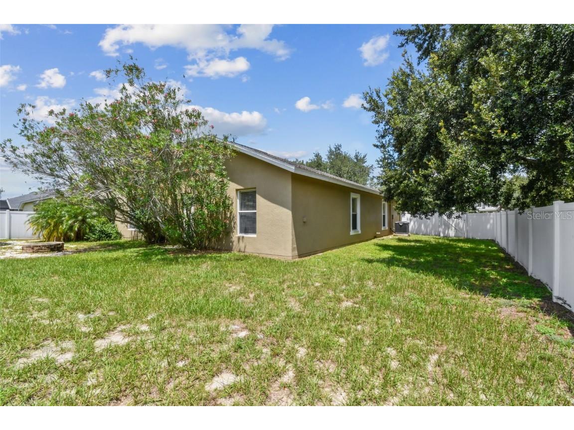 1906 Heartland Circle Valrico FL 33594 TB8420280 image43