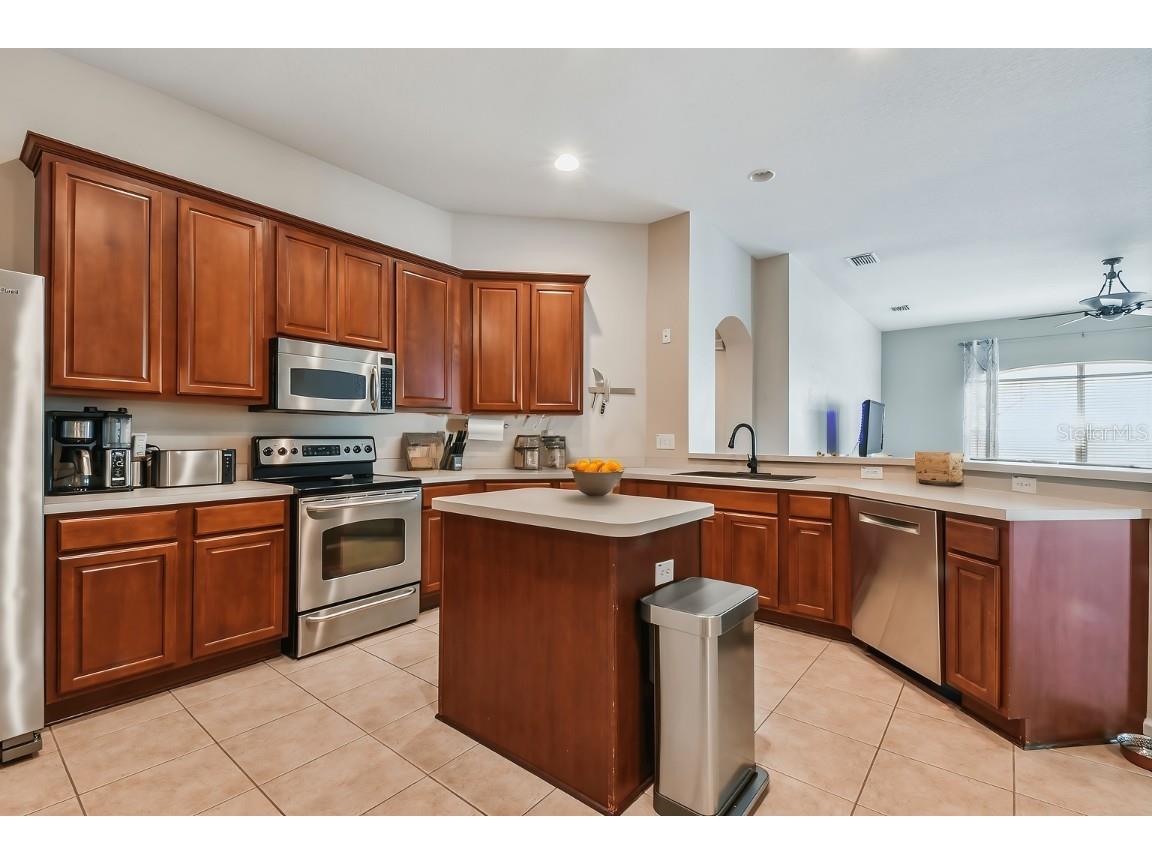 1906 Heartland Circle Valrico FL 33594 TB8420280 image9