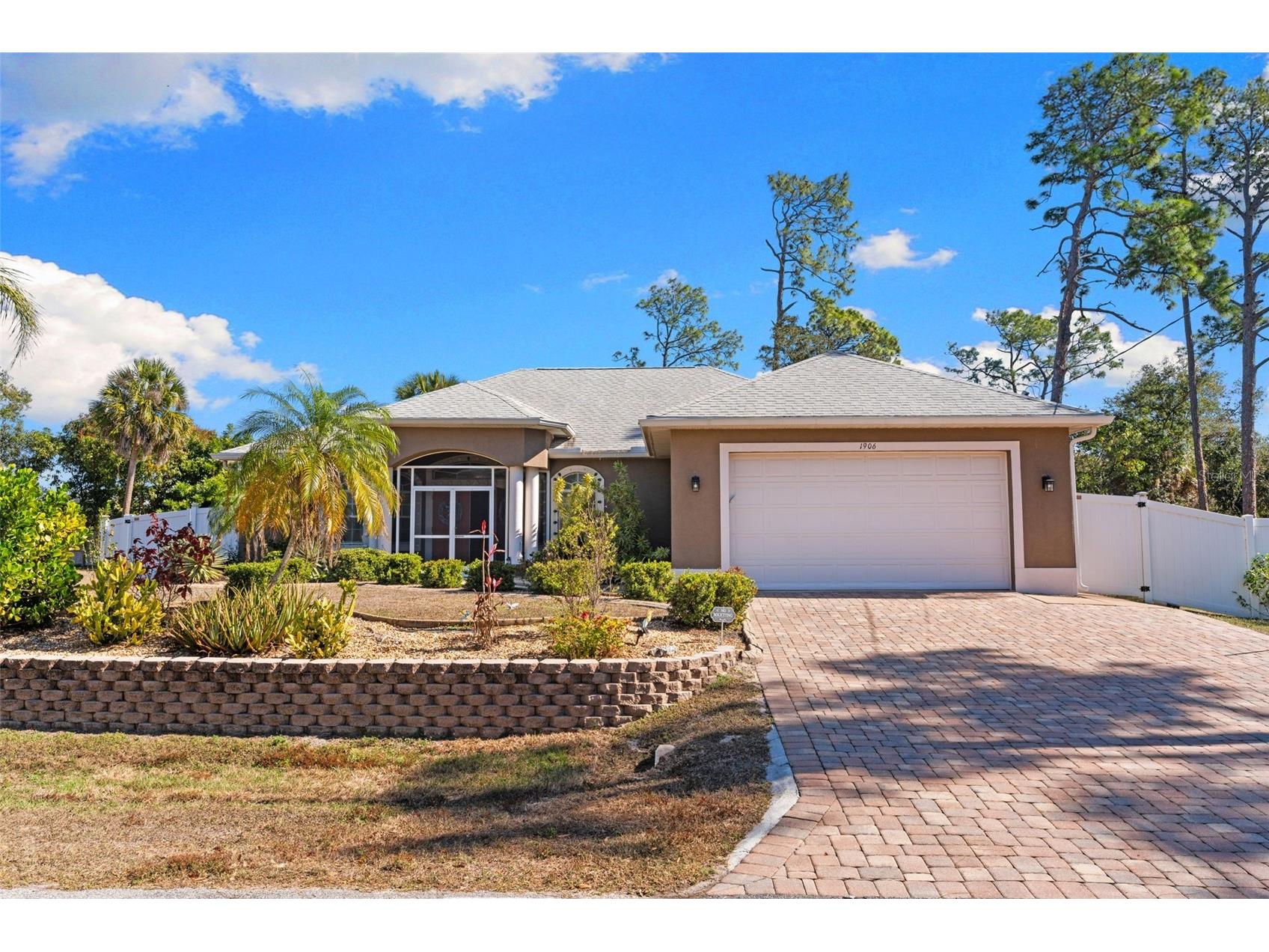 1906 Lamont Street North Port FL 34288 A4674546 image1