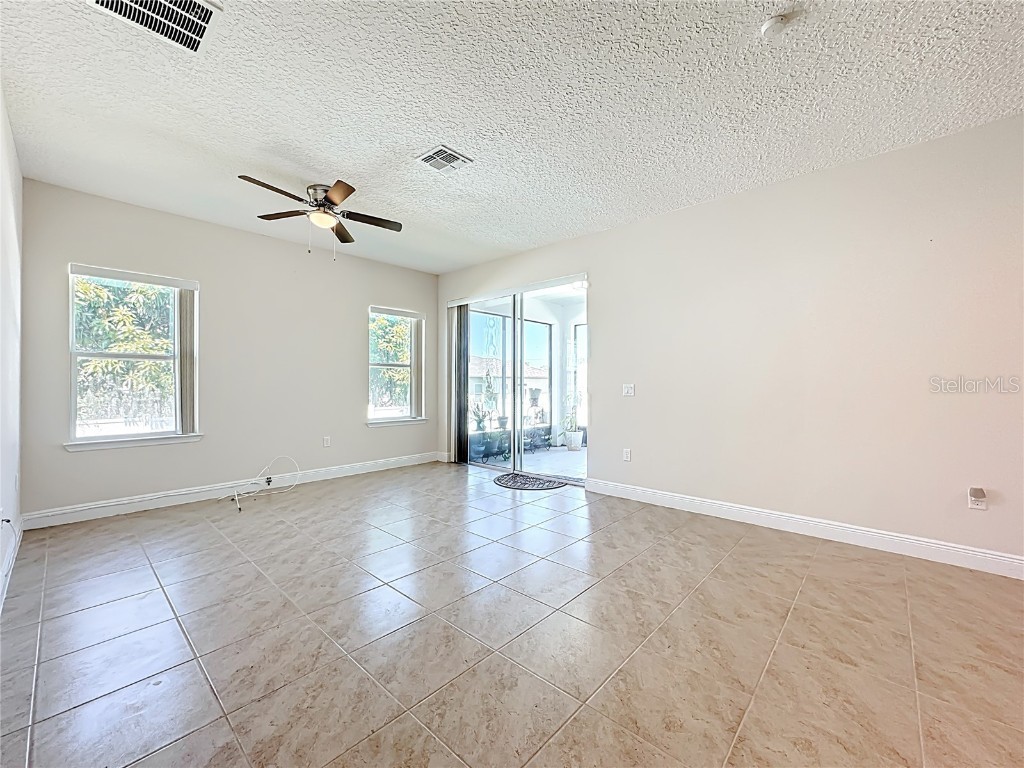 1906 Manatee Drive Kissimmee FL 34759 S5136550 image10