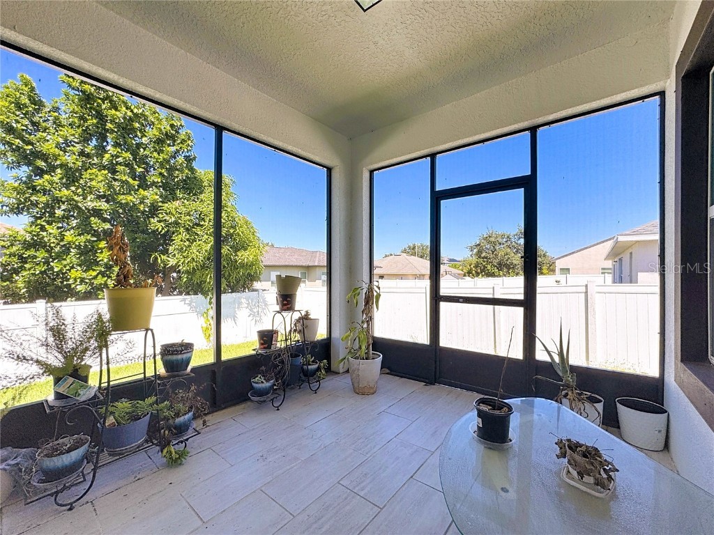 1906 Manatee Drive Kissimmee FL 34759 S5136550 image25