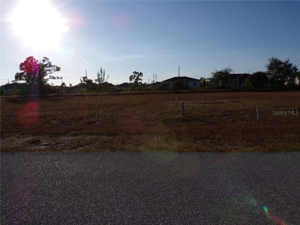 1906 NW 23rd Avenue Cape Coral FL 33993 - CHASE CANAL C7517949 image2