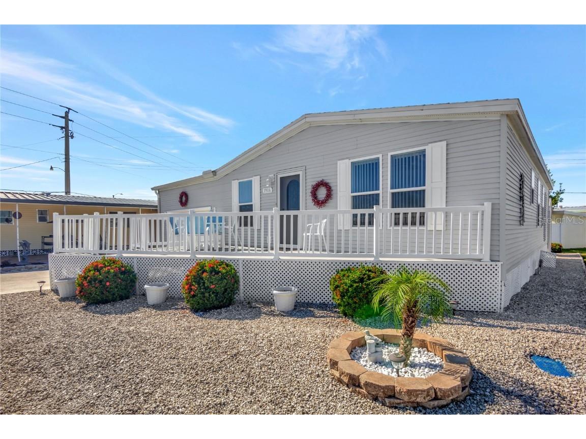 1906 Ohio Avenue Bradenton FL 34207 - SARASOTA BAY A4665801 image1