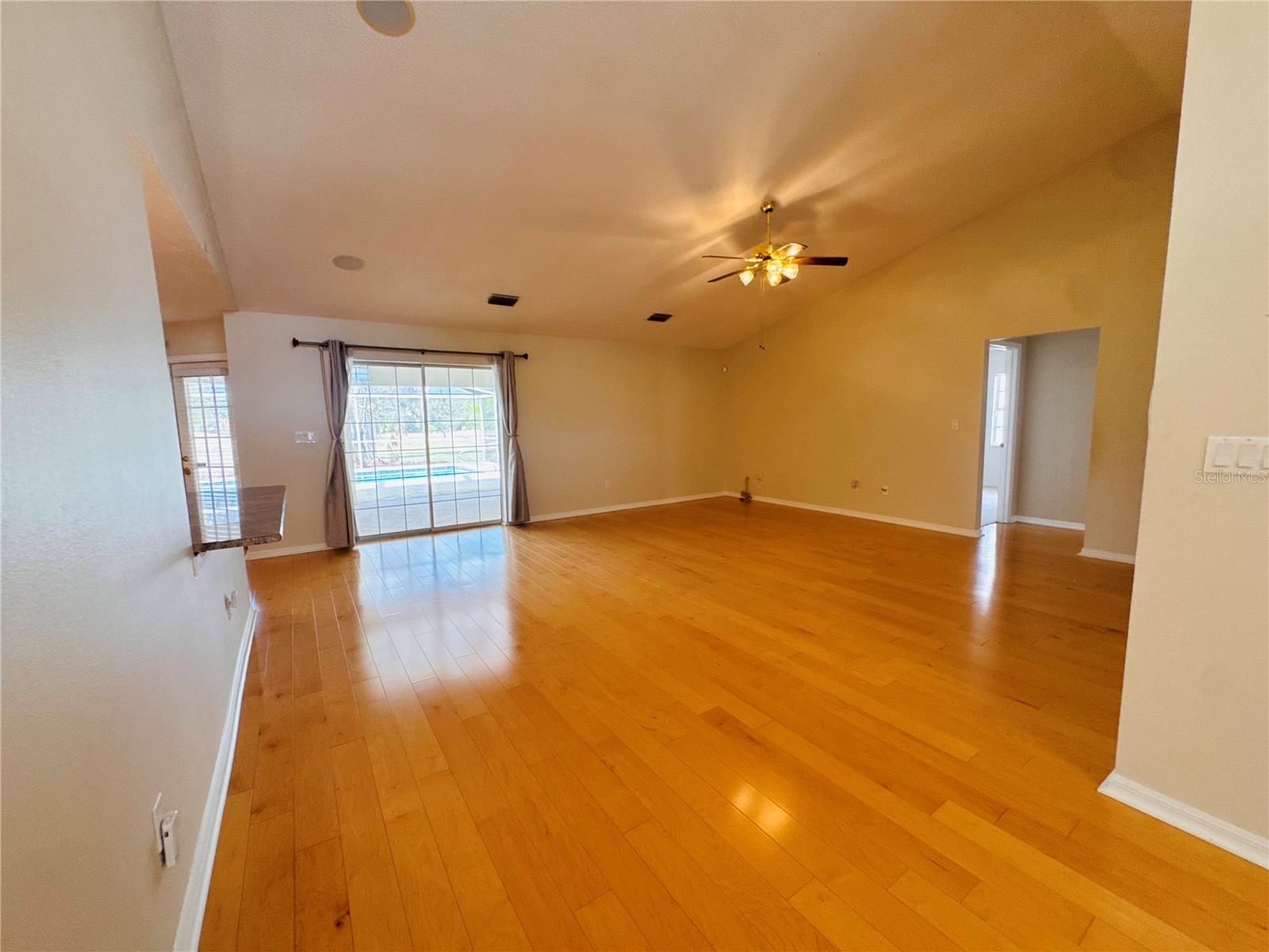 1906 Sunrise Drive Sebring FL 33872 P4938095 image2