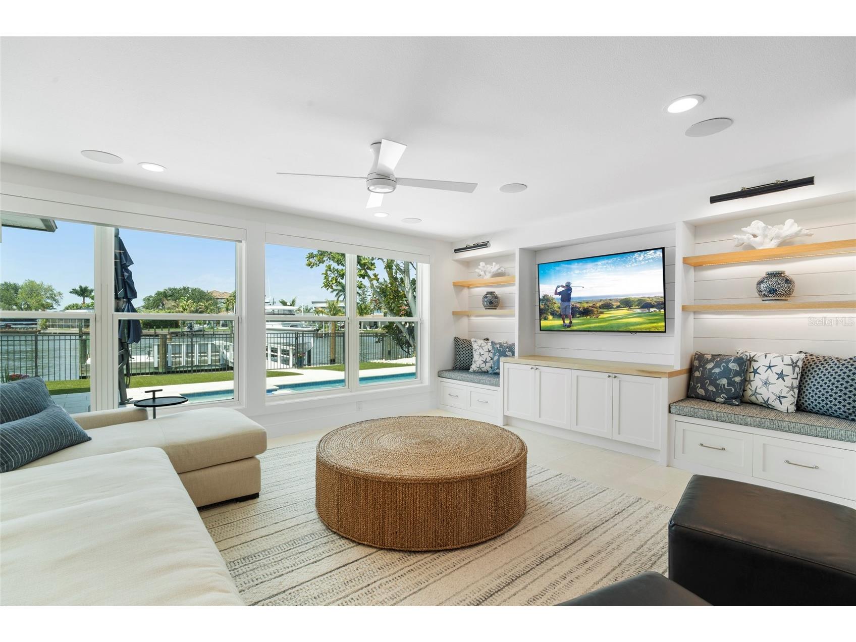 1907 Arrowhead Drive NE Saint Petersburg FL 33703 TB8511640 image17