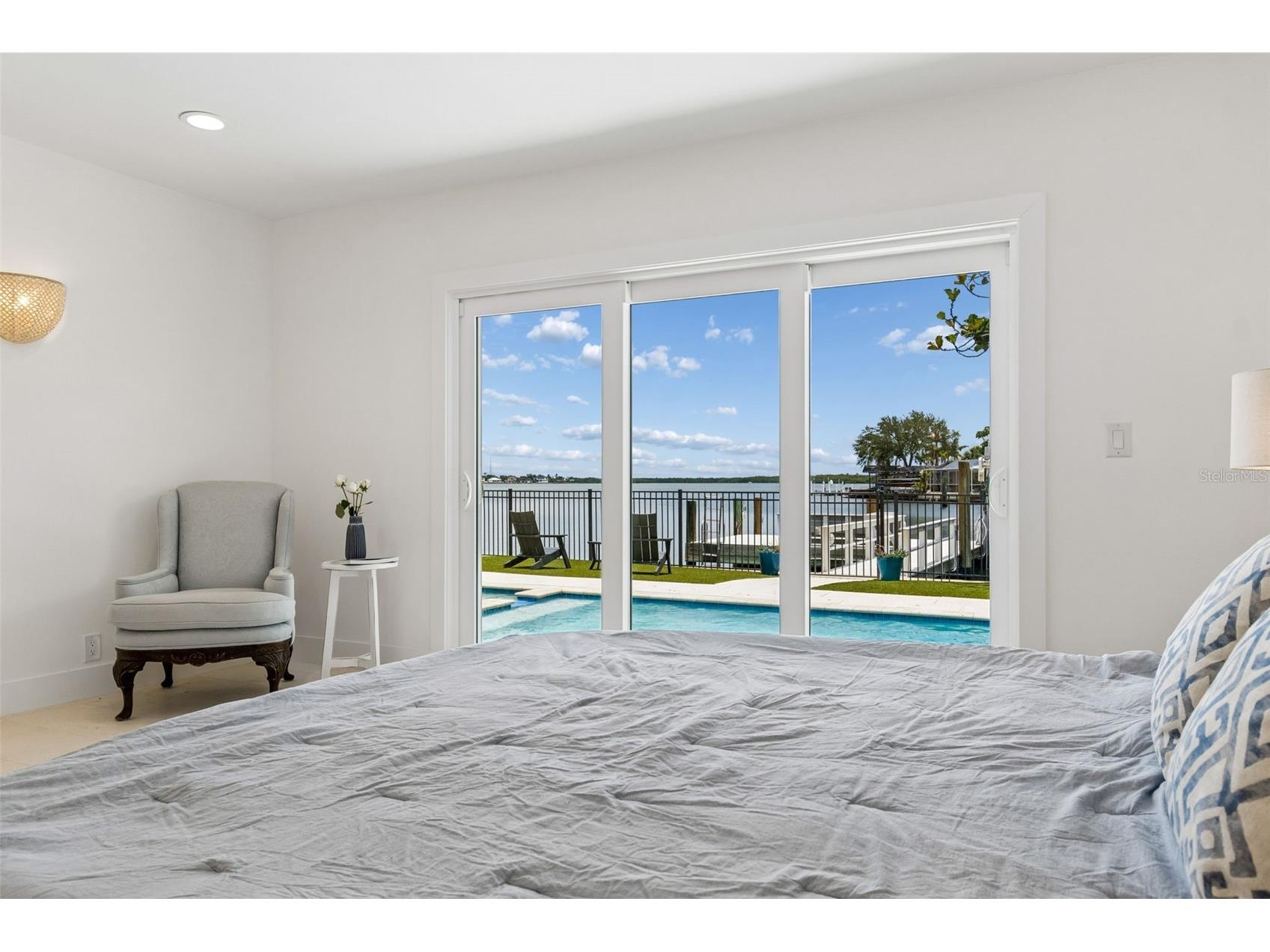 1907 Arrowhead Drive NE Saint Petersburg FL 33703 TB8511640 image41