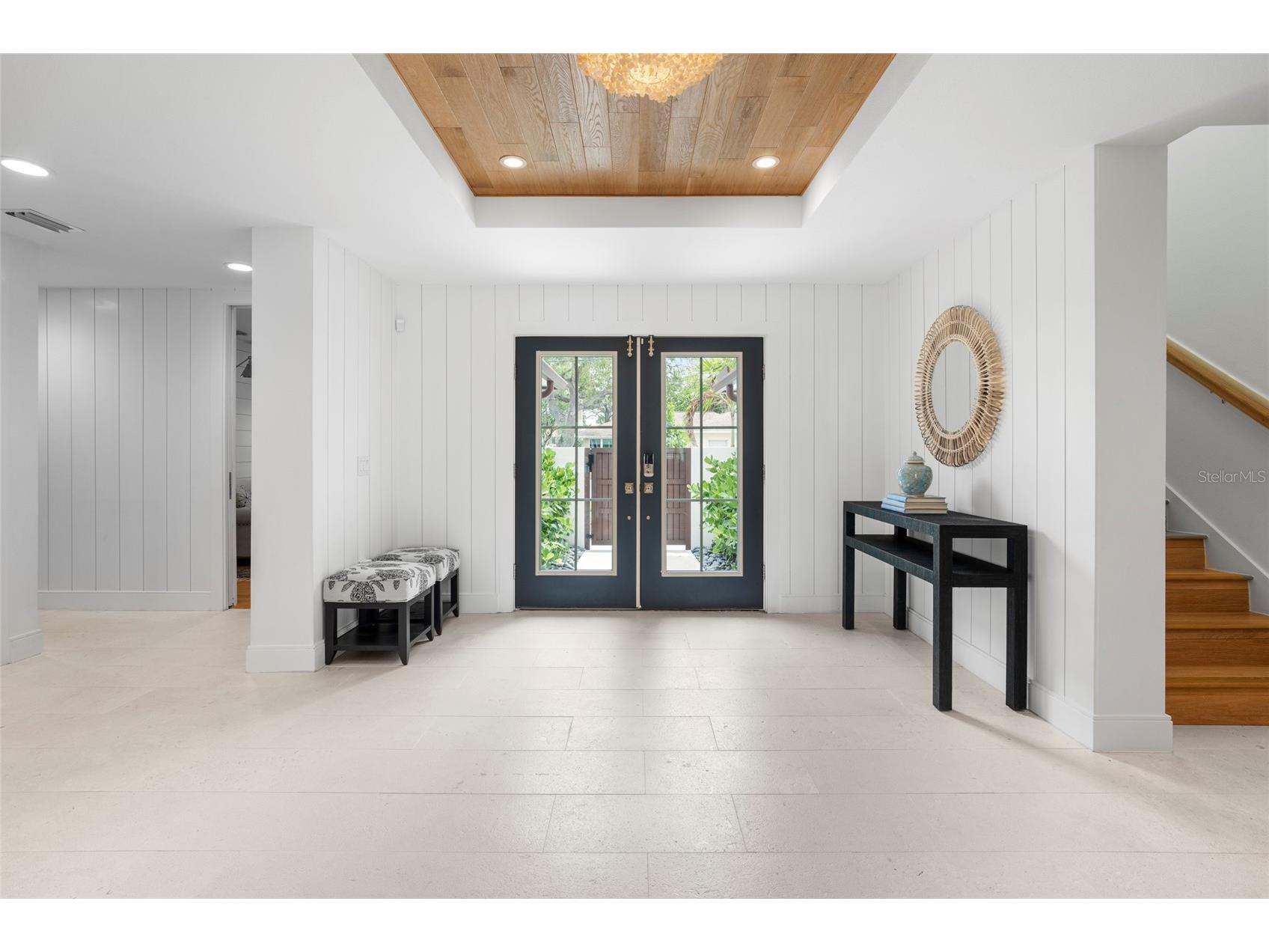 1907 Arrowhead Drive NE Saint Petersburg FL 33703 TB8511640 image8