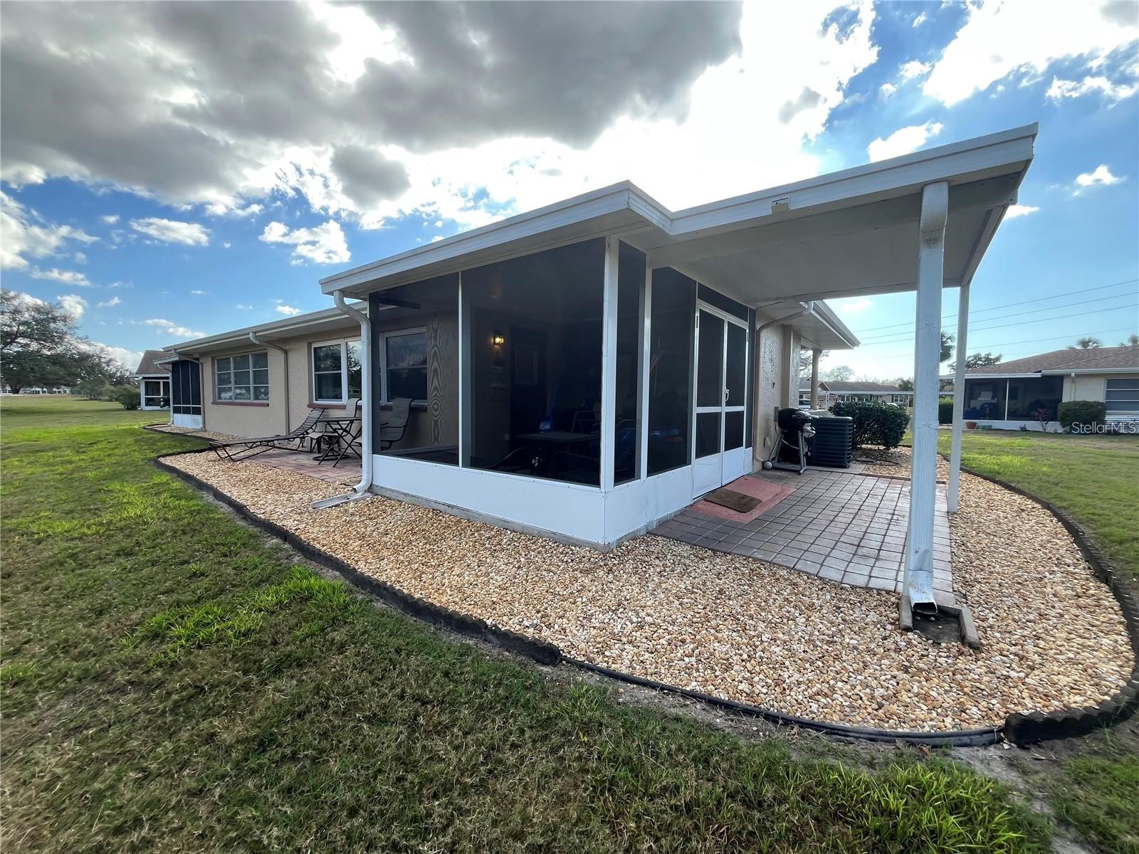 1907 Canterbury Lane #10 Sun City Center FL 33573 TB8483173 image25