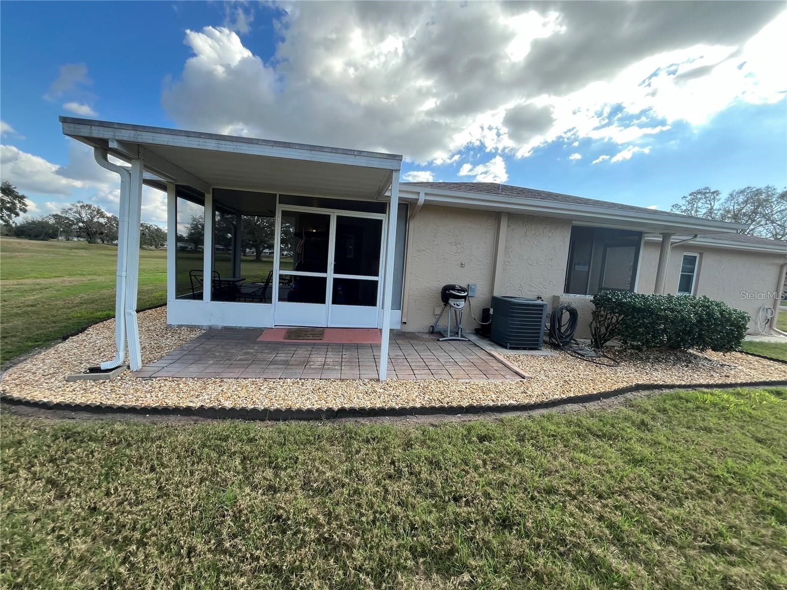 1907 Canterbury Lane #10 Sun City Center FL 33573 TB8483173 image27