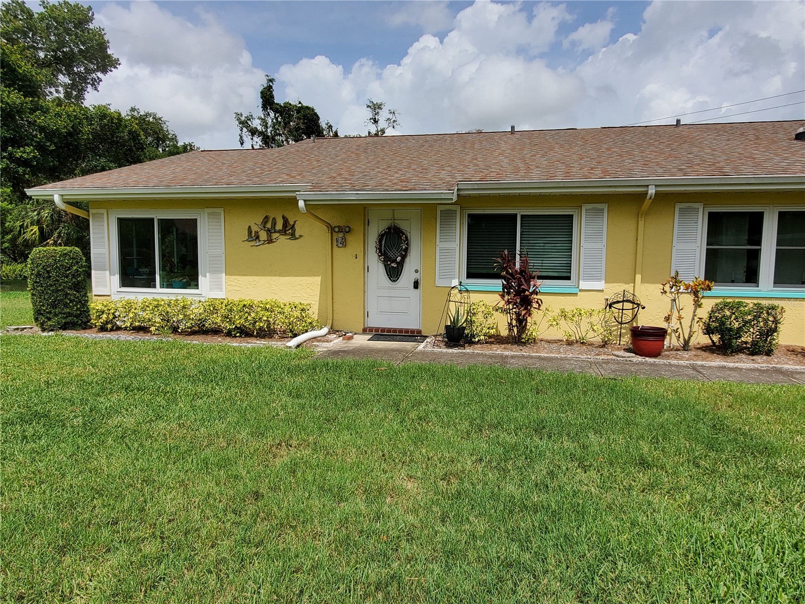 1907 Canterbury Lane #14 Sun City Center FL 33573 TB8446545 image1