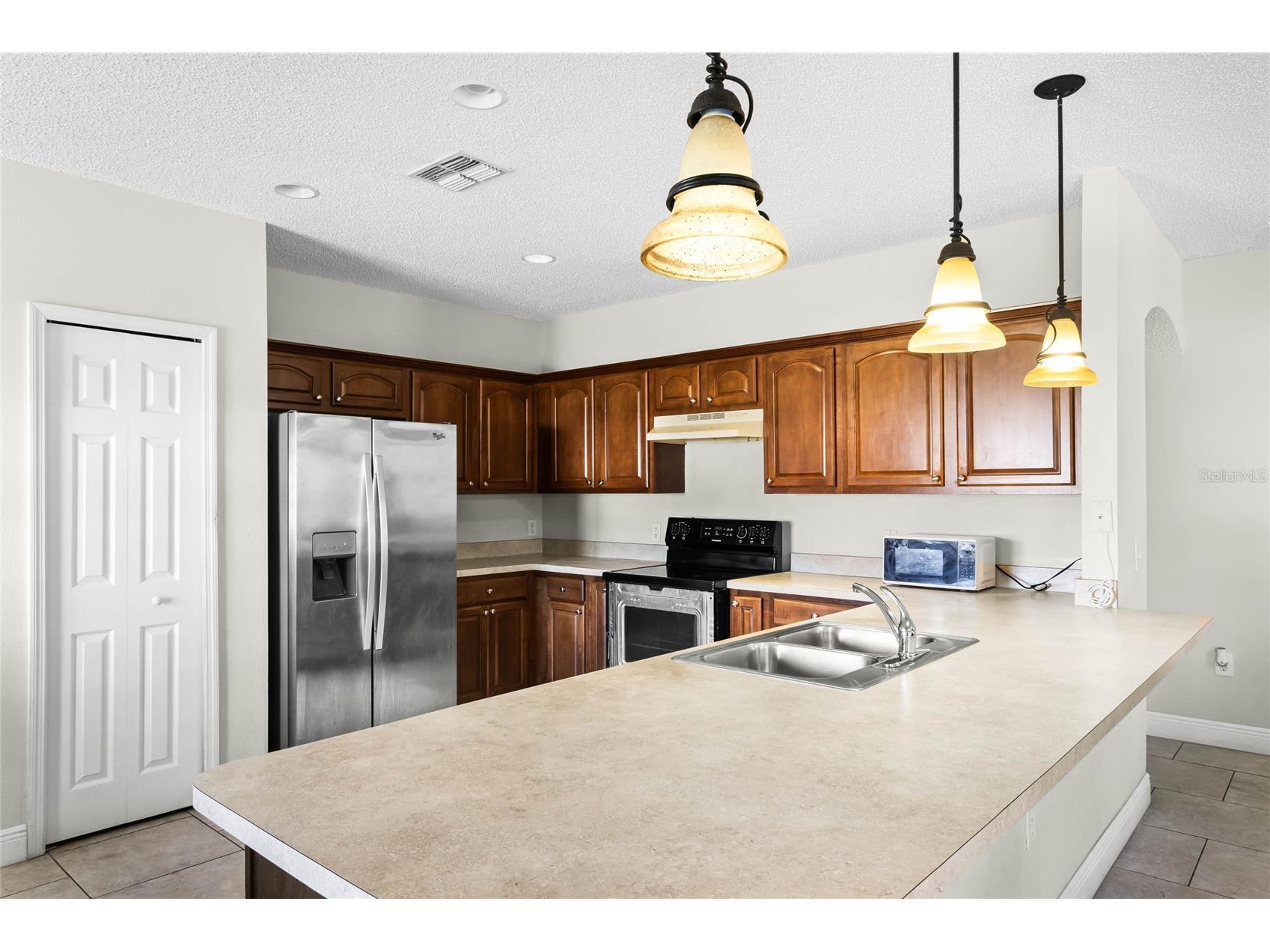 1907 Lakeview Way Kissimmee FL 34759 O6413650 image16