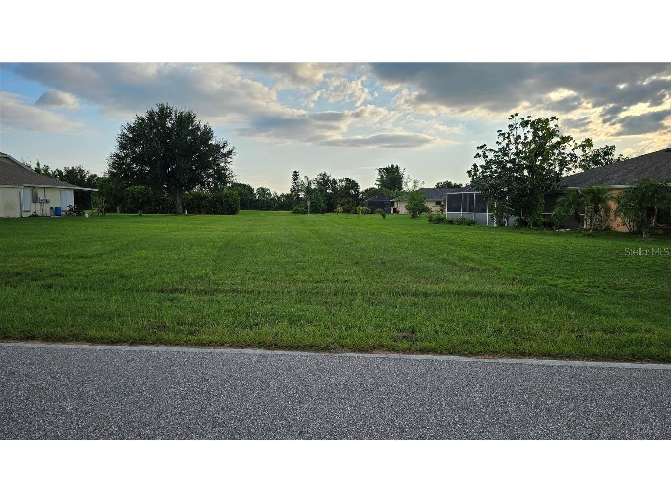 1907 Nuremberg Boulevard Punta Gorda FL 33983 C7498014 image1