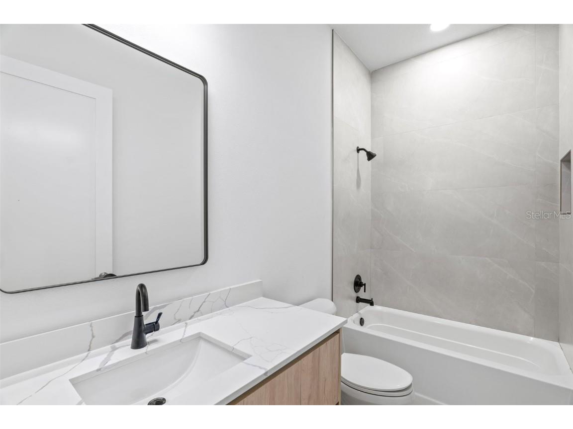 1907 Positano Drive Malabar FL 32950 S5134403 image47