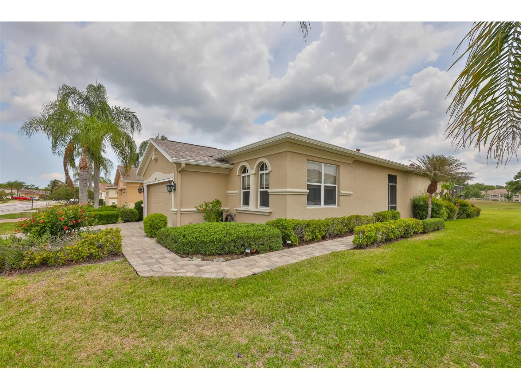 1907 Sterling Glen Court Sun City Center FL 33573 TB8508330 image4