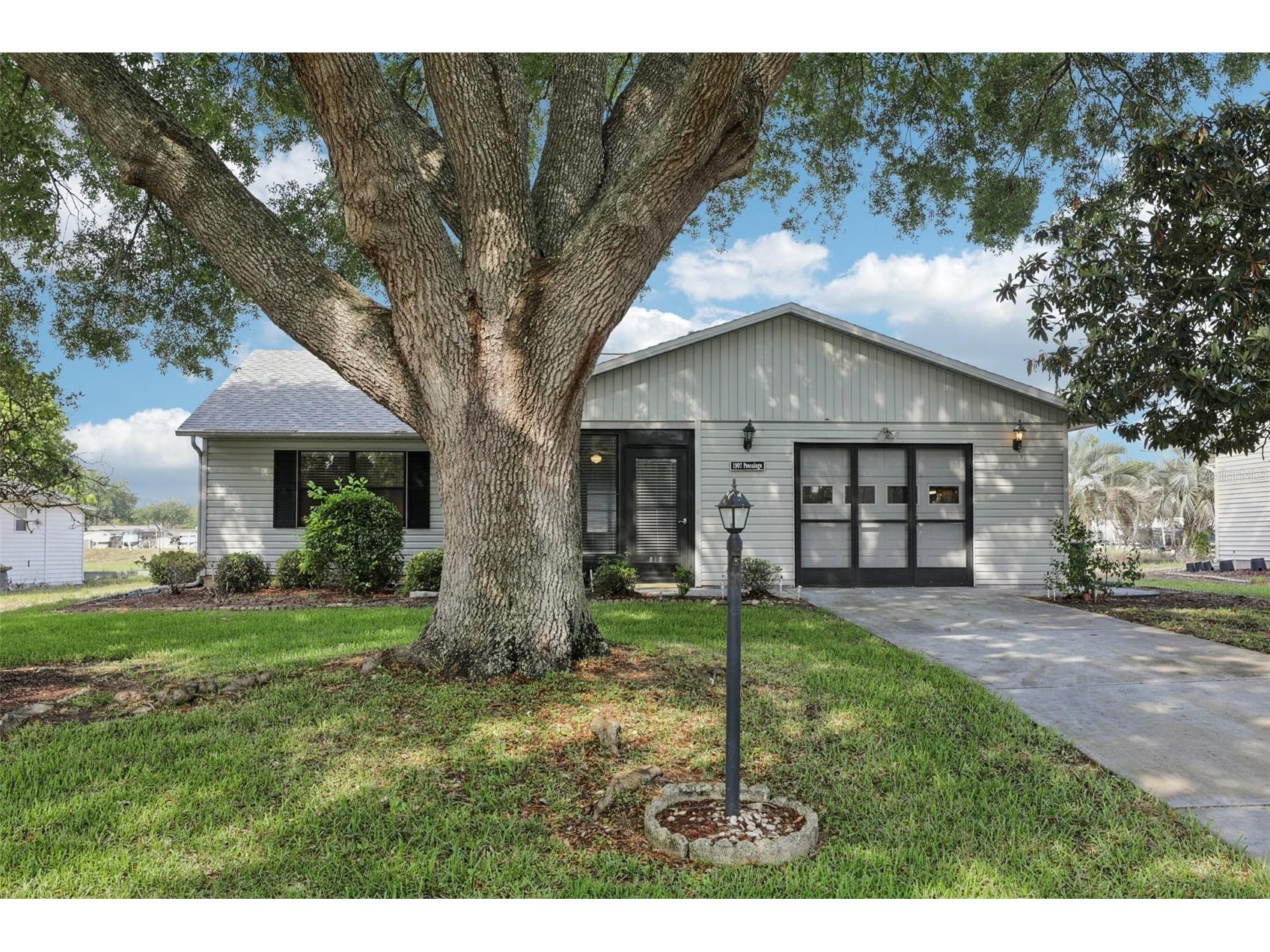 1907 Tweed Court Leesburg FL 34788 OM721372 image3