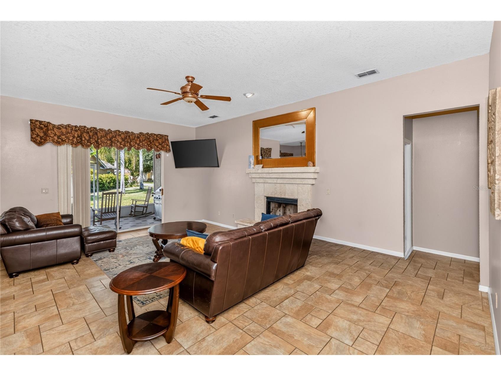 1907 Westbourne Drive Oviedo FL 32765 V4950374 image5