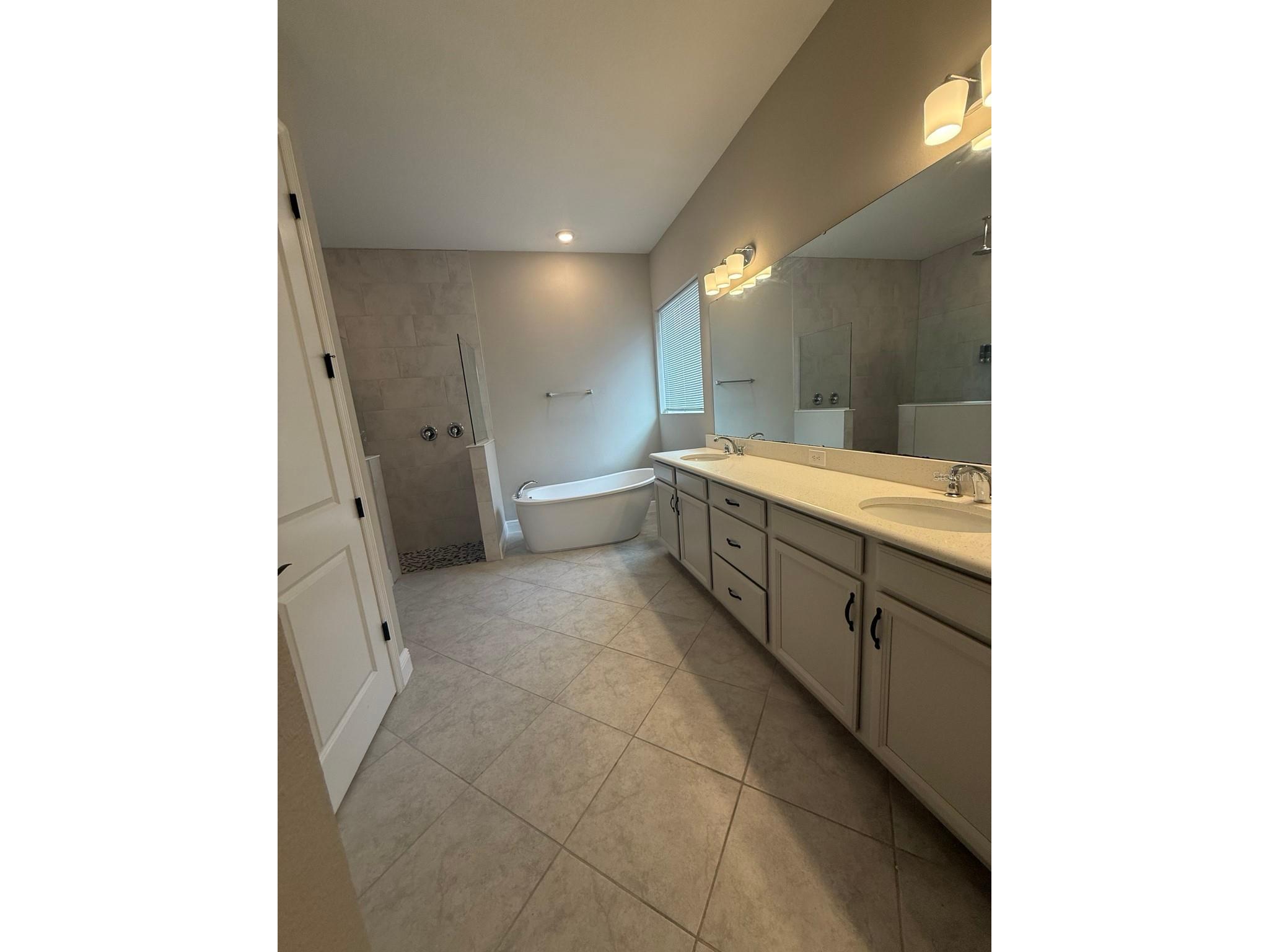 19071 Blueleaf Street Orlando FL 32827 O6416415 image2