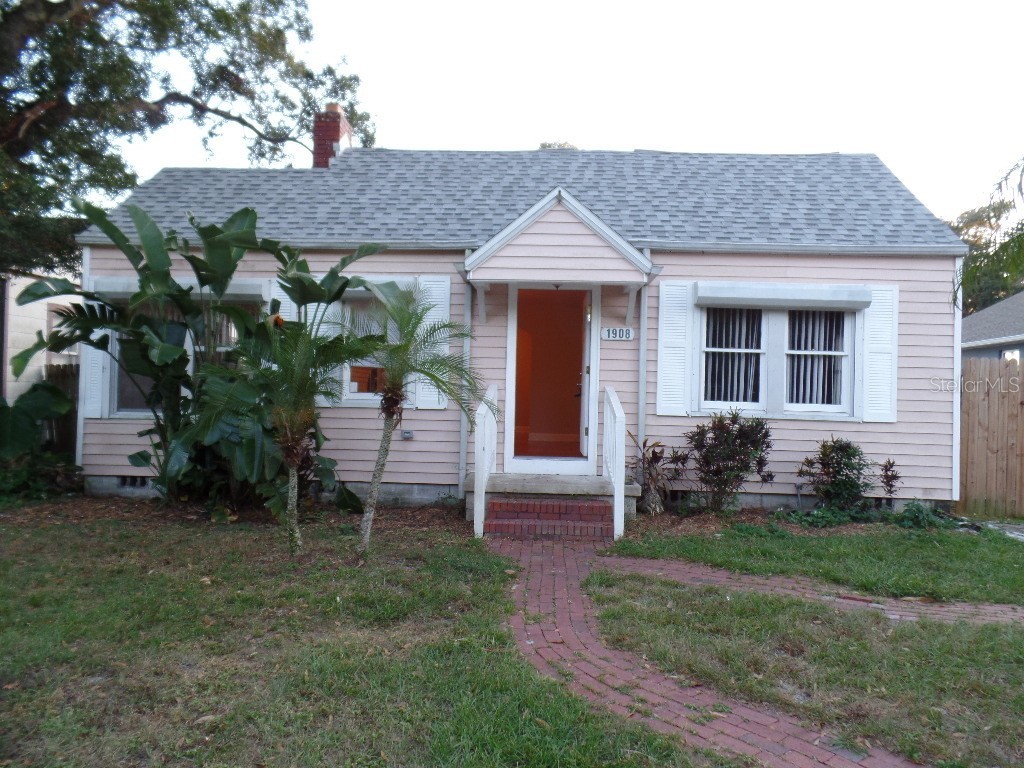 1908 20th Avenue N Saint Petersburg FL 33713 TB8438457 image1
