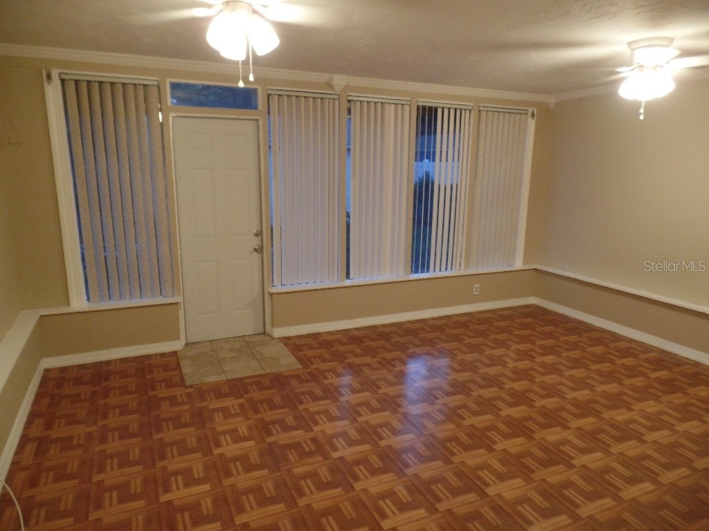 1908 20th Avenue N Saint Petersburg FL 33713 TB8438457 image10