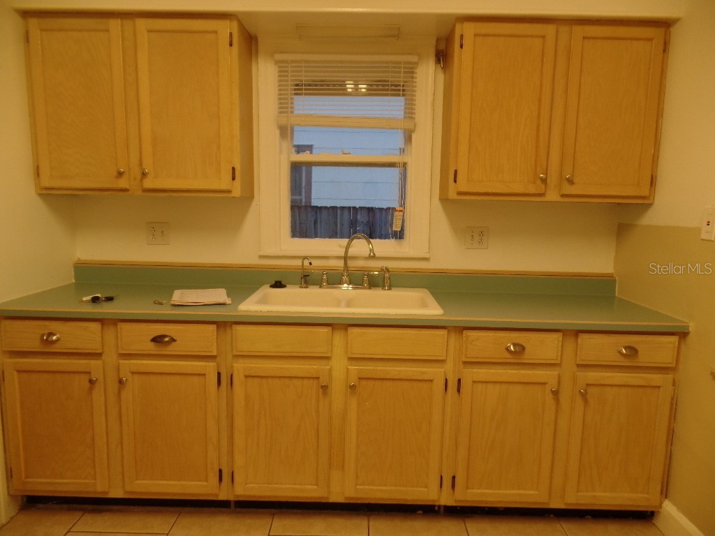 1908 20th Avenue N Saint Petersburg FL 33713 TB8438457 image5