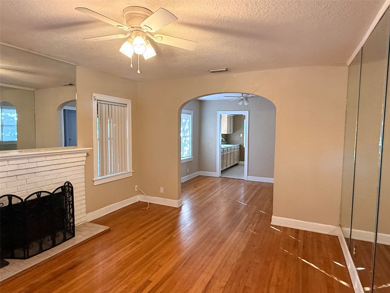 1908 20th Avenue N Saint Petersburg FL 33713 TB8470171 image4