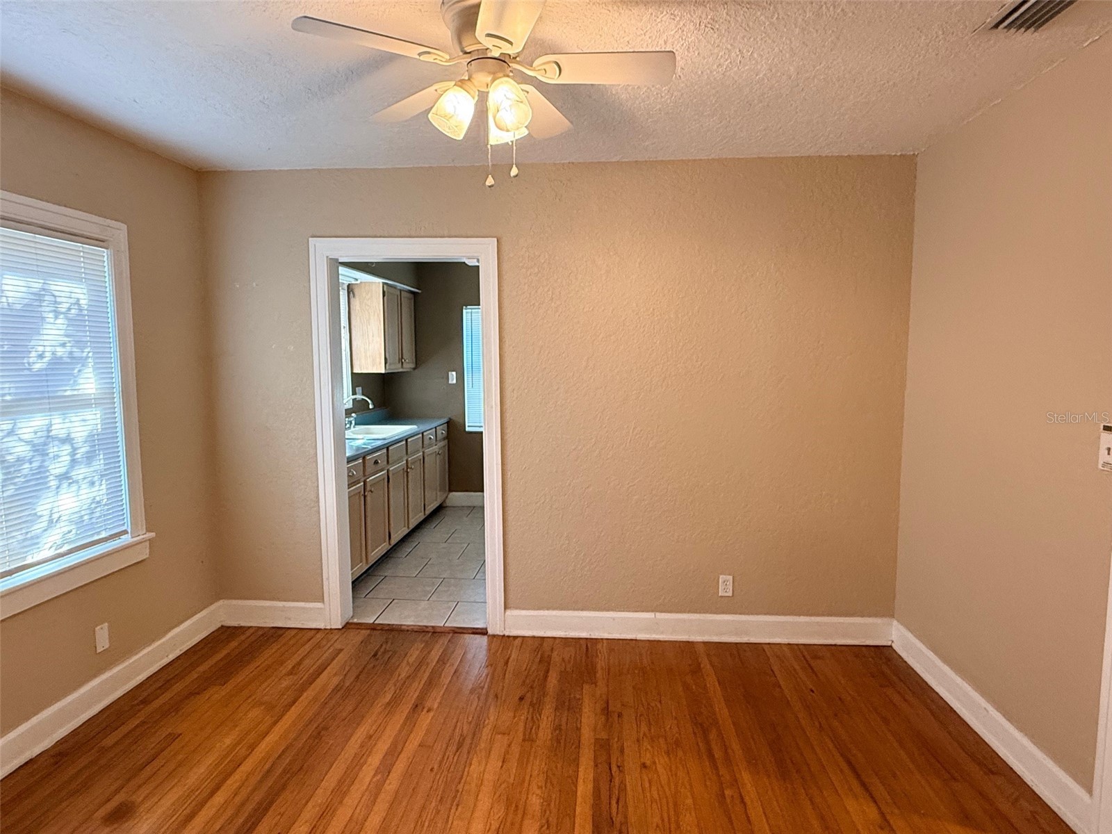 1908 20th Avenue N Saint Petersburg FL 33713 TB8470171 image6