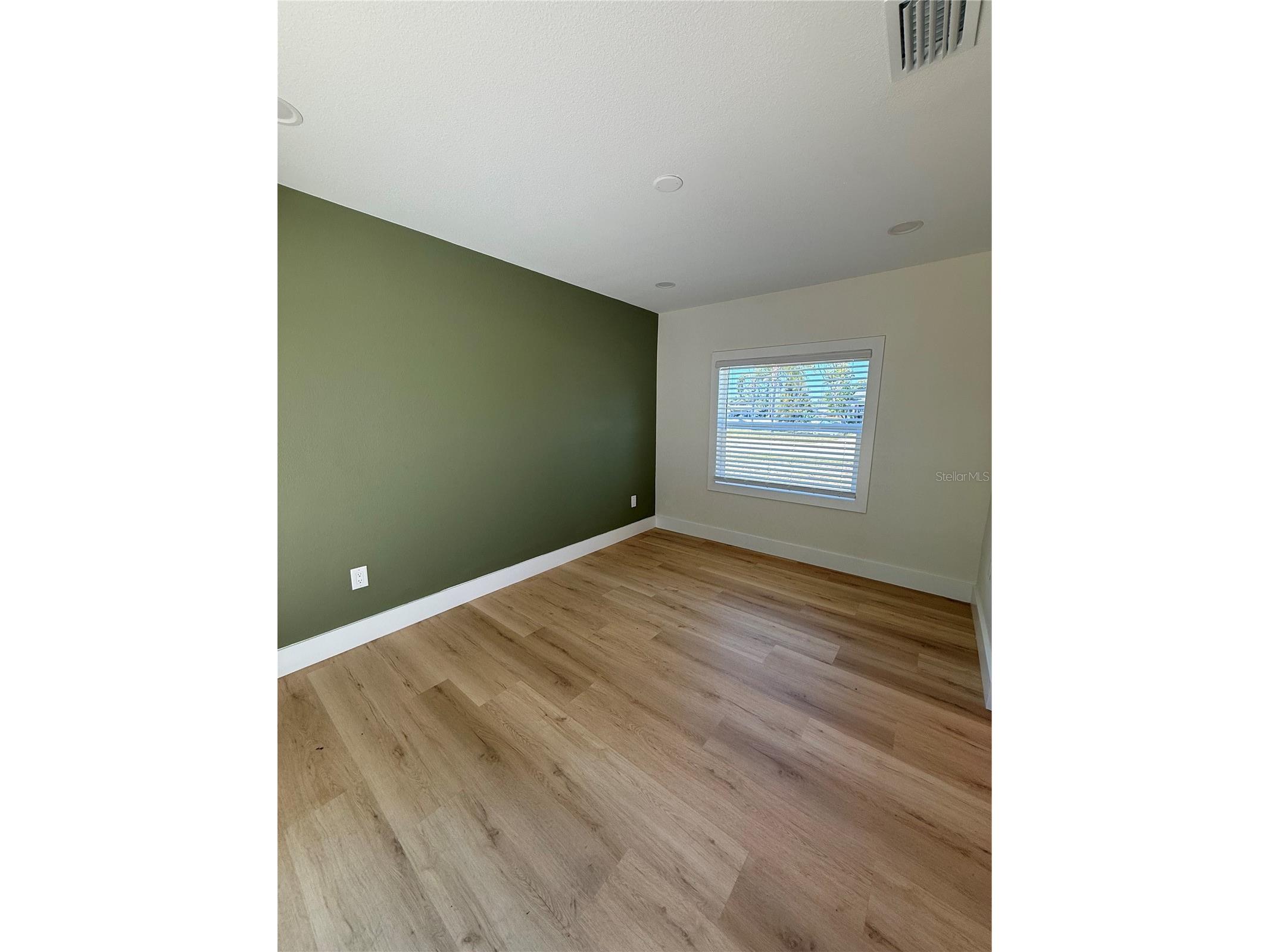 1908 51st Avenue W Bradenton FL 34207 OM724436 image11