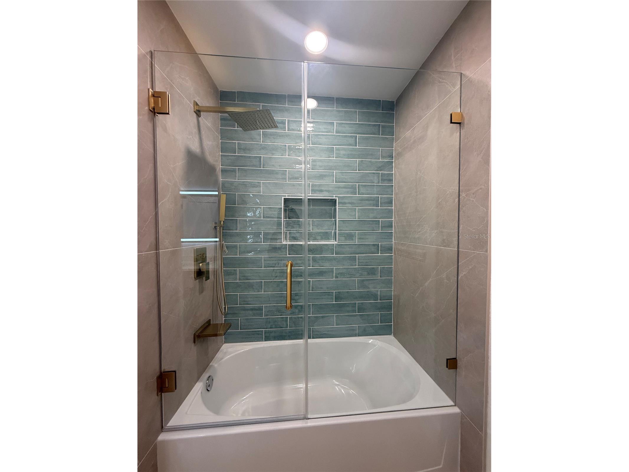 1908 51st Avenue W Bradenton FL 34207 OM724436 image29