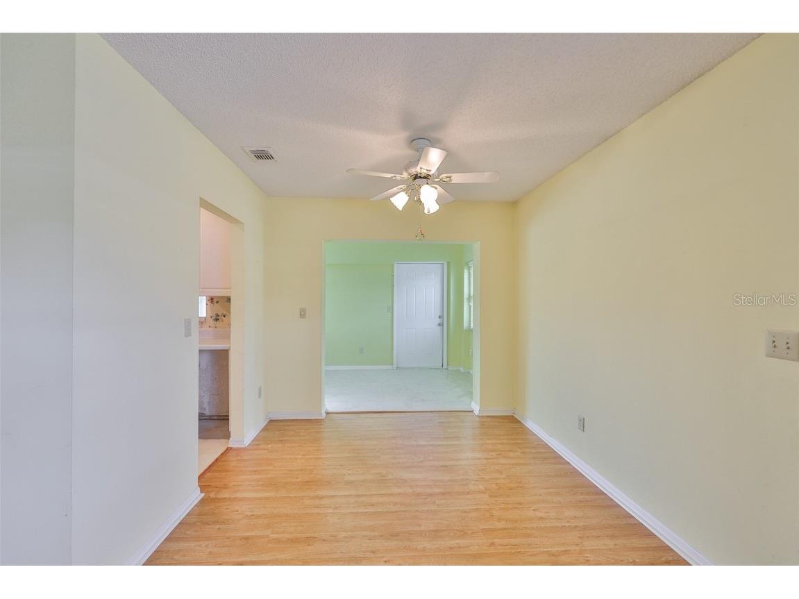 1908 Canterbury Lane #20 Sun City Center FL 33573 TB8434514 image5