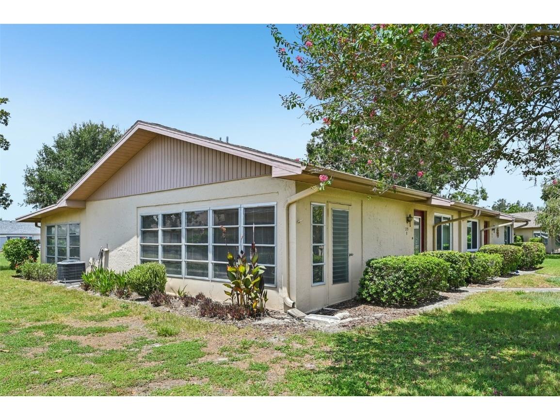 1908 Canterbury Lane #25 Sun City Center FL 33573 TB8409470 image29