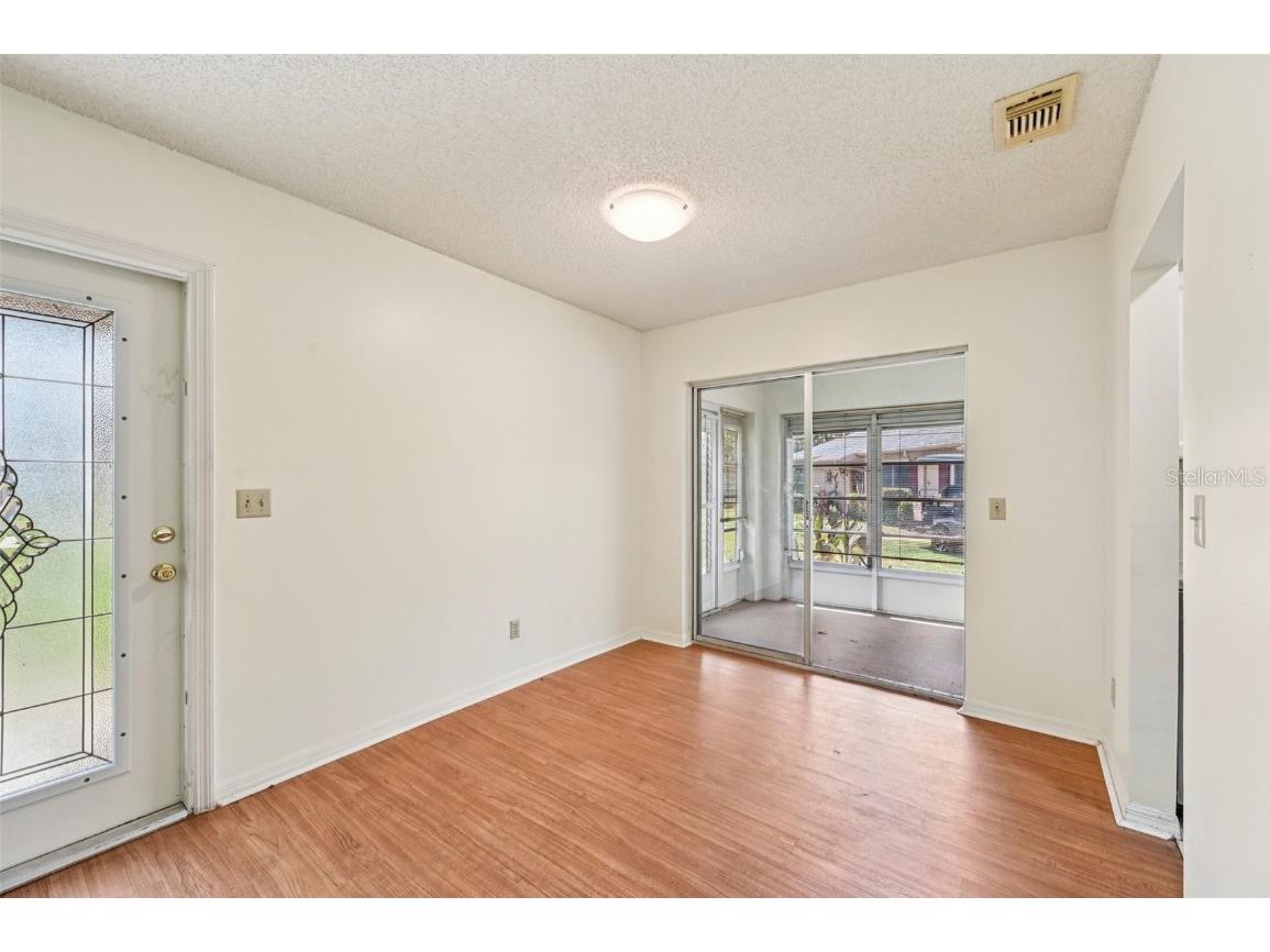 1908 Canterbury Lane #25 Sun City Center FL 33573 TB8409470 image3