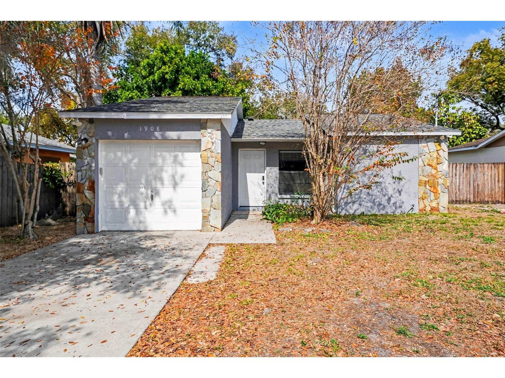 1908 E New Orleans Avenue Tampa FL 33610 O6381247 image1
