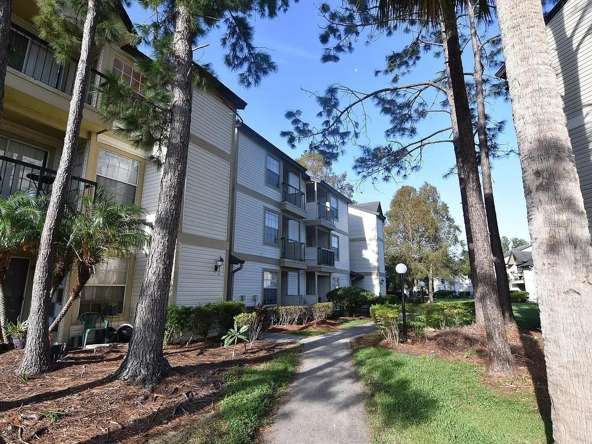 1908 Lake Atriums Circle #15 Orlando FL 32839 O6401824 image1