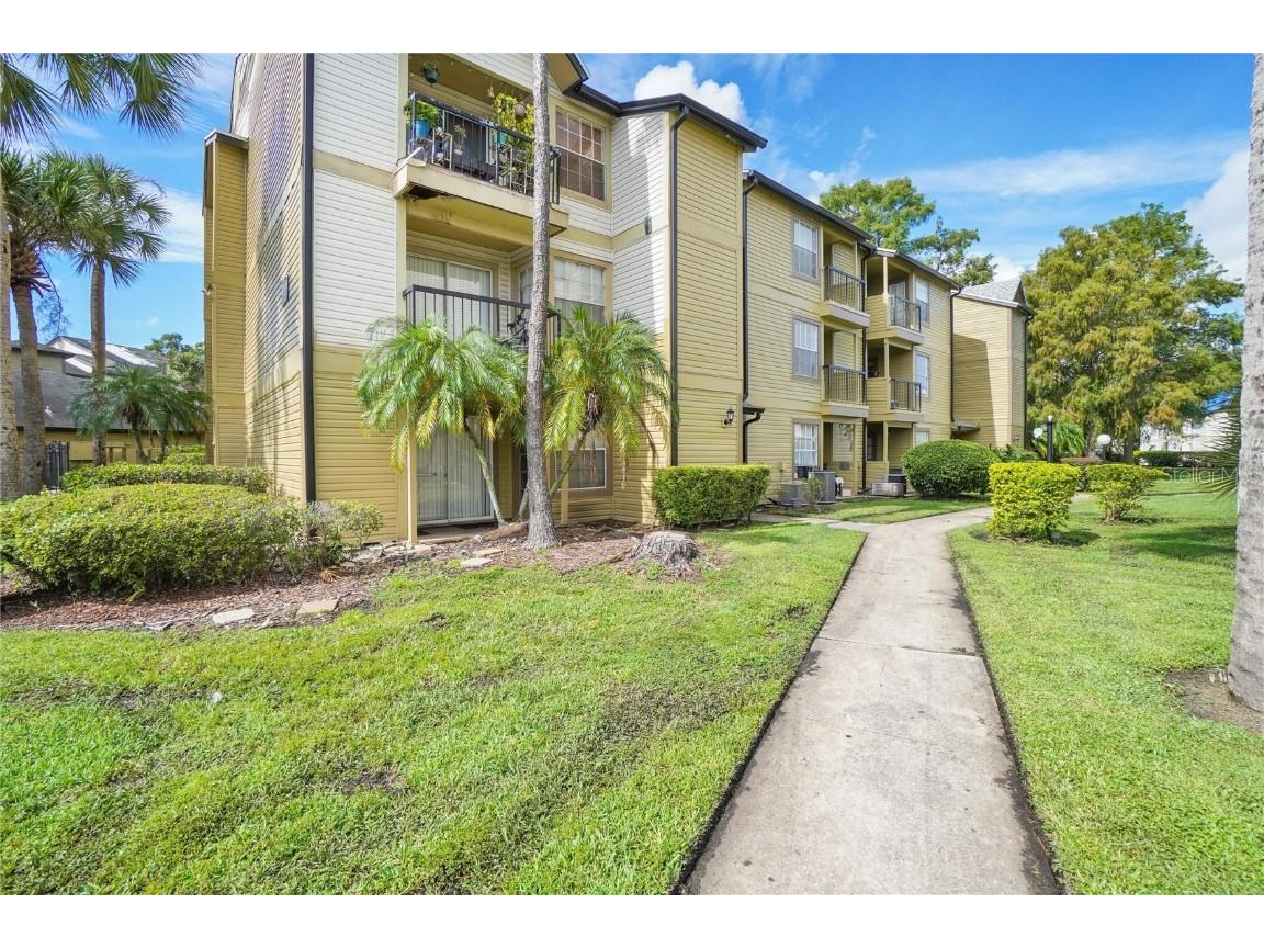 1908 Lake Atriums Circle #6 Orlando FL 32839 O6239016 image1