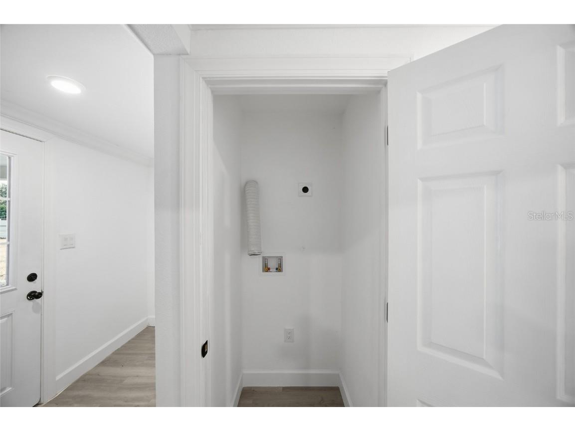 1908 Macomber Avenue Clearwater FL 33755 O6362163 image16