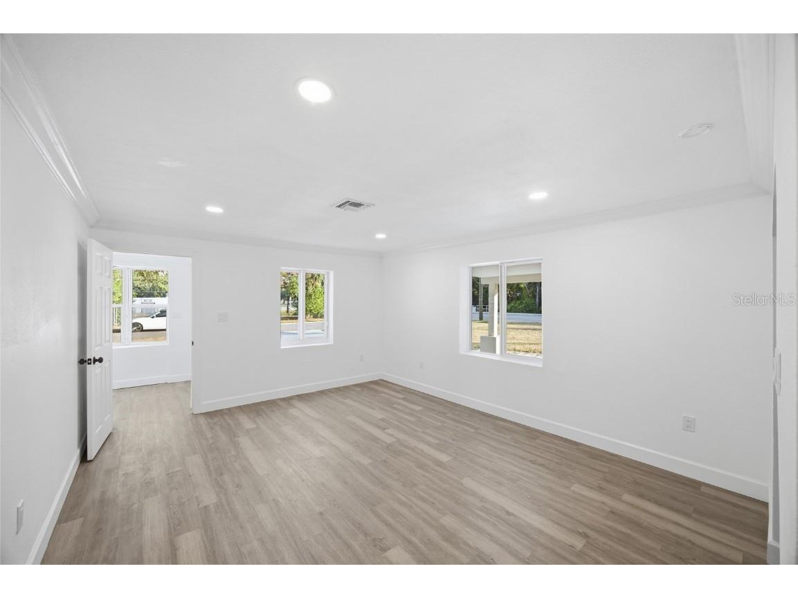 1908 Macomber Avenue Clearwater FL 33755 O6362163 image8