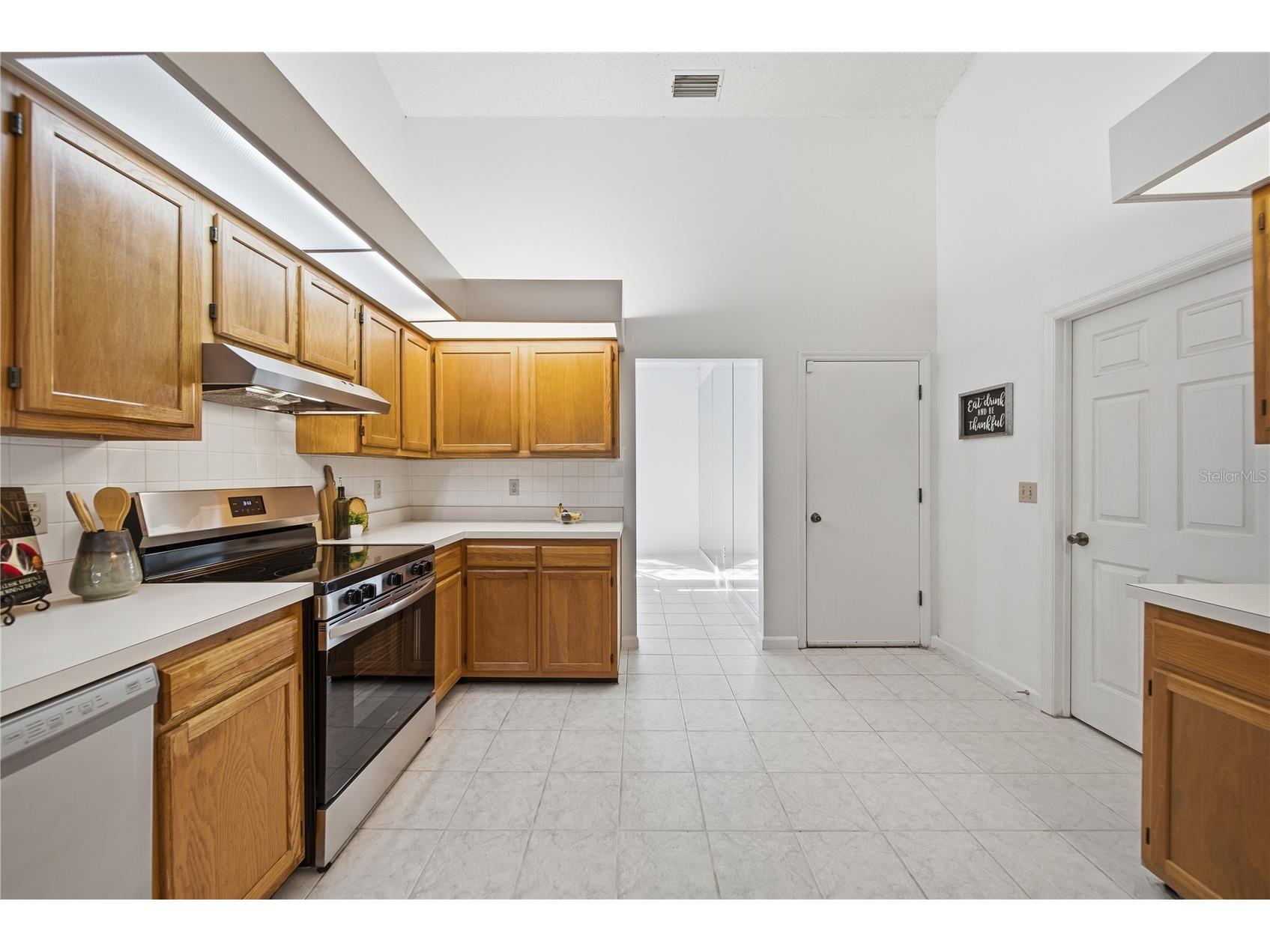 1908 River Crossing Drive Valrico FL 33596 TB8483817 image18