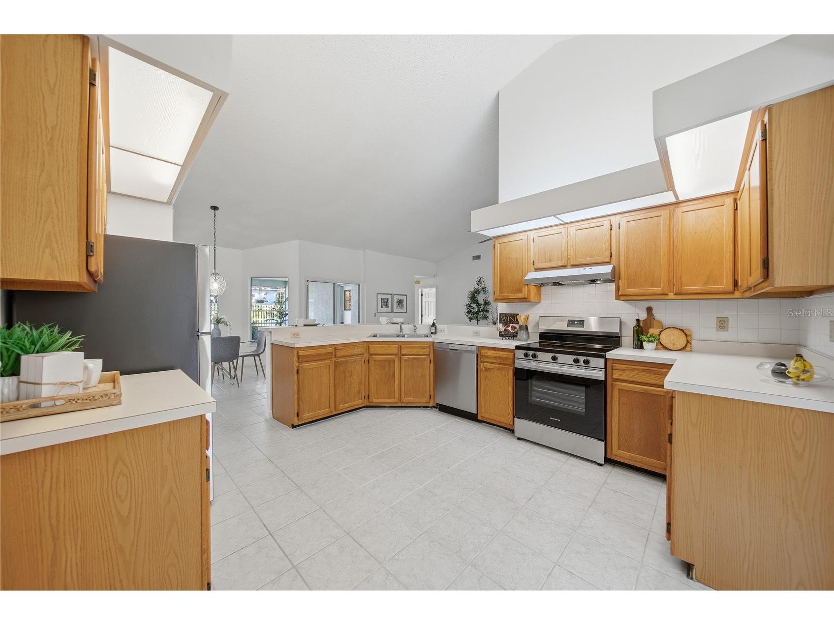 1908 River Crossing Drive Valrico FL 33596 TB8483817 image20