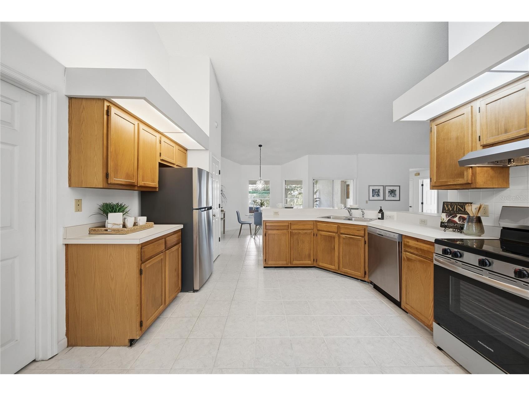 1908 River Crossing Drive Valrico FL 33596 TB8483817 image21