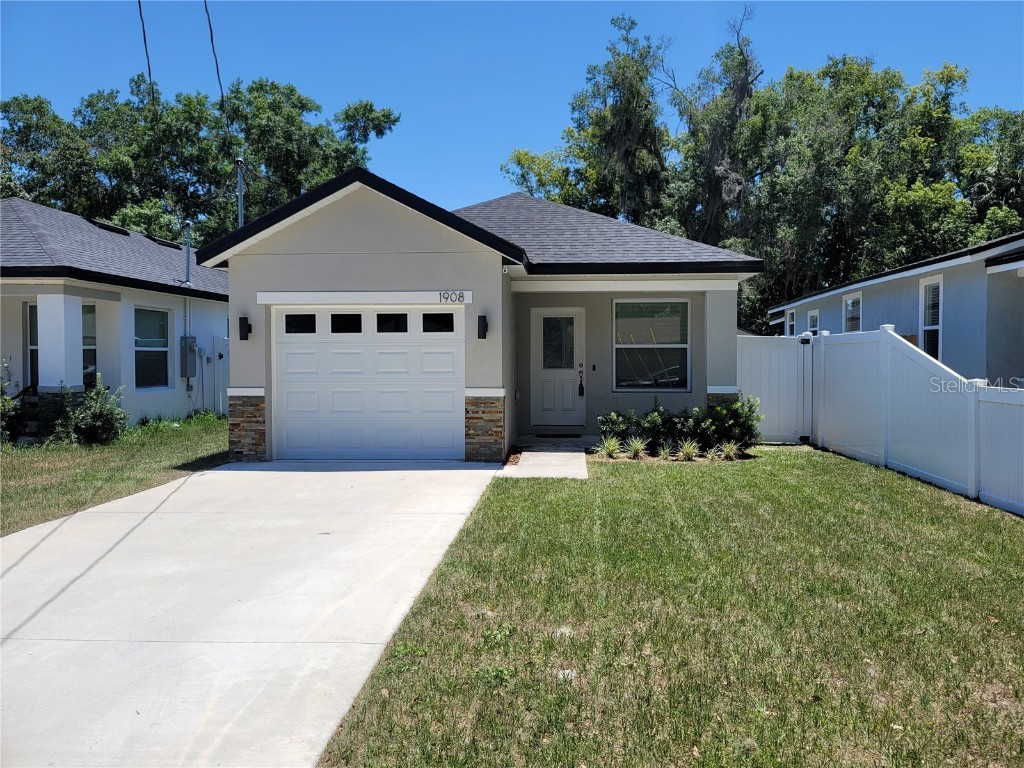 1908 Virginia Avenue Eustis FL 32726 S5105139 image1