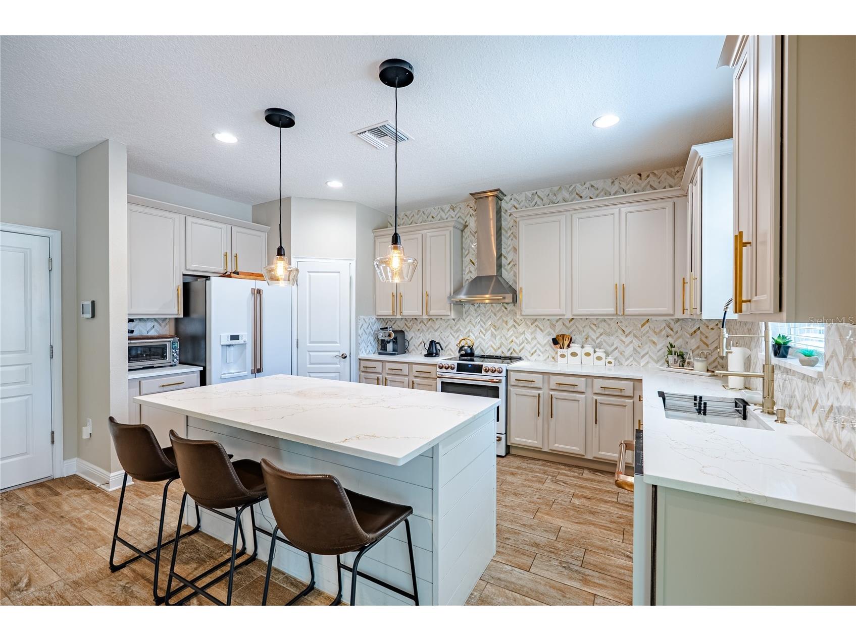 1908 W Nassau Street Tampa FL 33607 TB8519712 image11