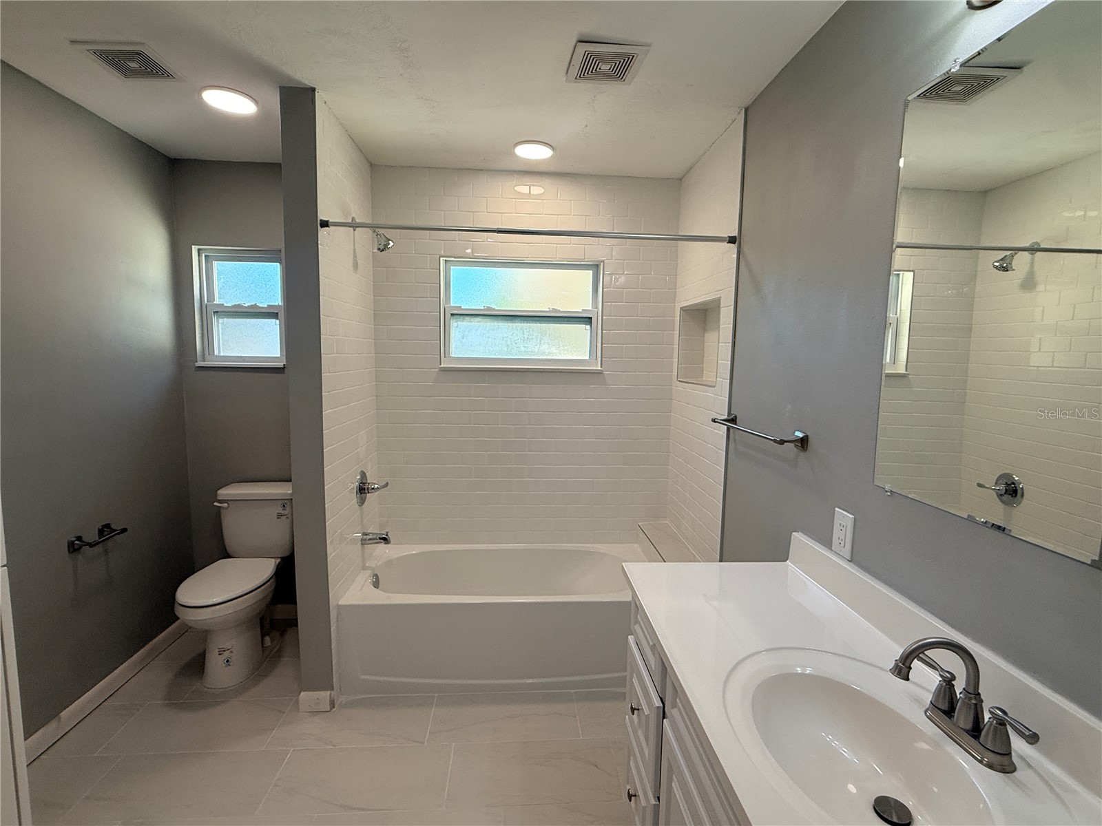 1908 W Saint Louis Street Tampa FL 33607 TB8506302 image6