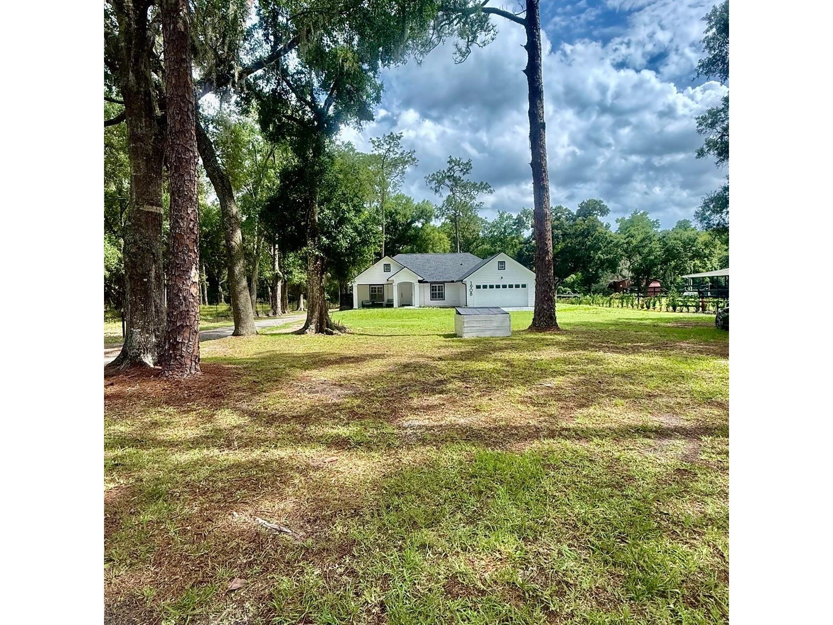 1908 W Socrum Loop Road Lakeland FL 33810 O6409351 image1