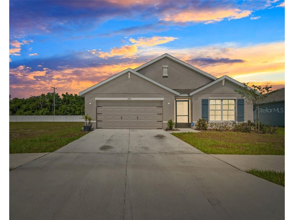 1909 Blue Stream Street Ruskin FL 33570 T3449408 image1