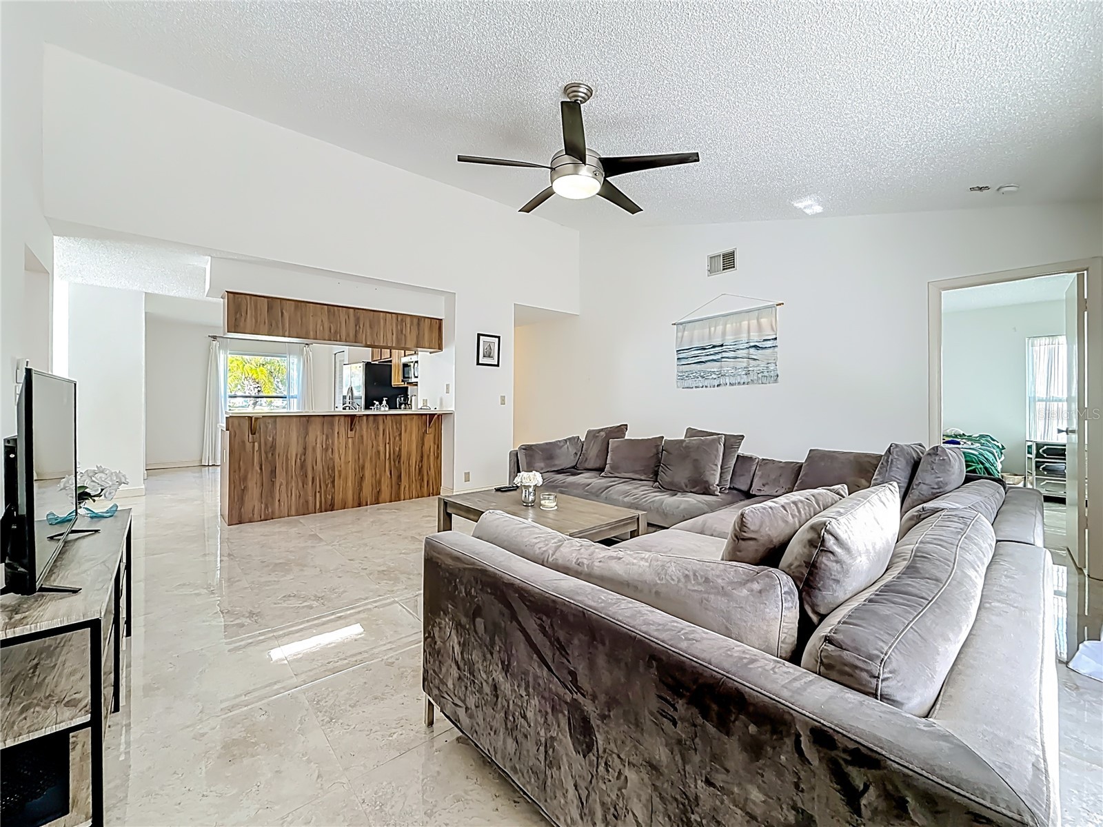 1909 Castle Bay Court Oldsmar FL 34677 TB8436254 image15